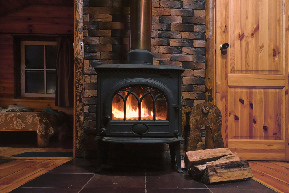 Poêle de chauffage : poêle à bois, pôele de masse et cheminée